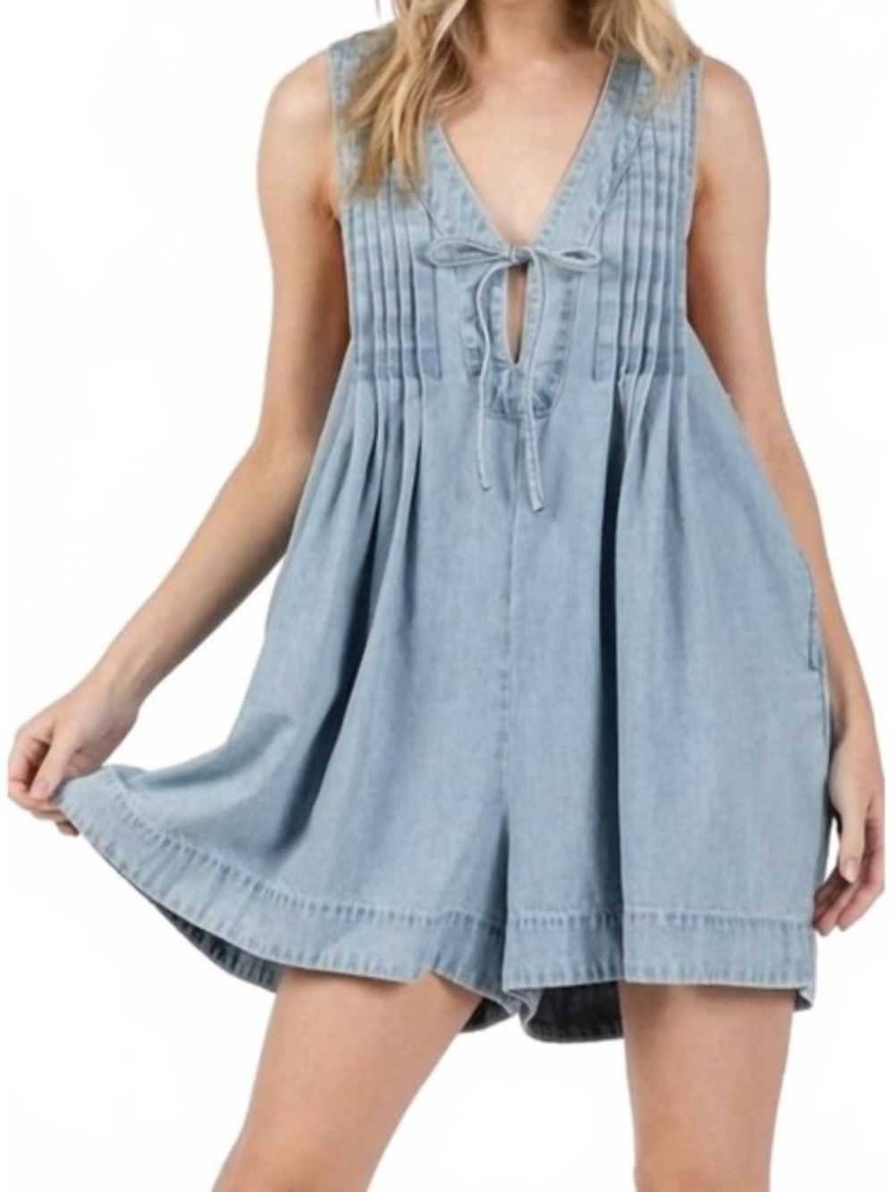 Lalavon Tie Front Denim Romper Size Large
